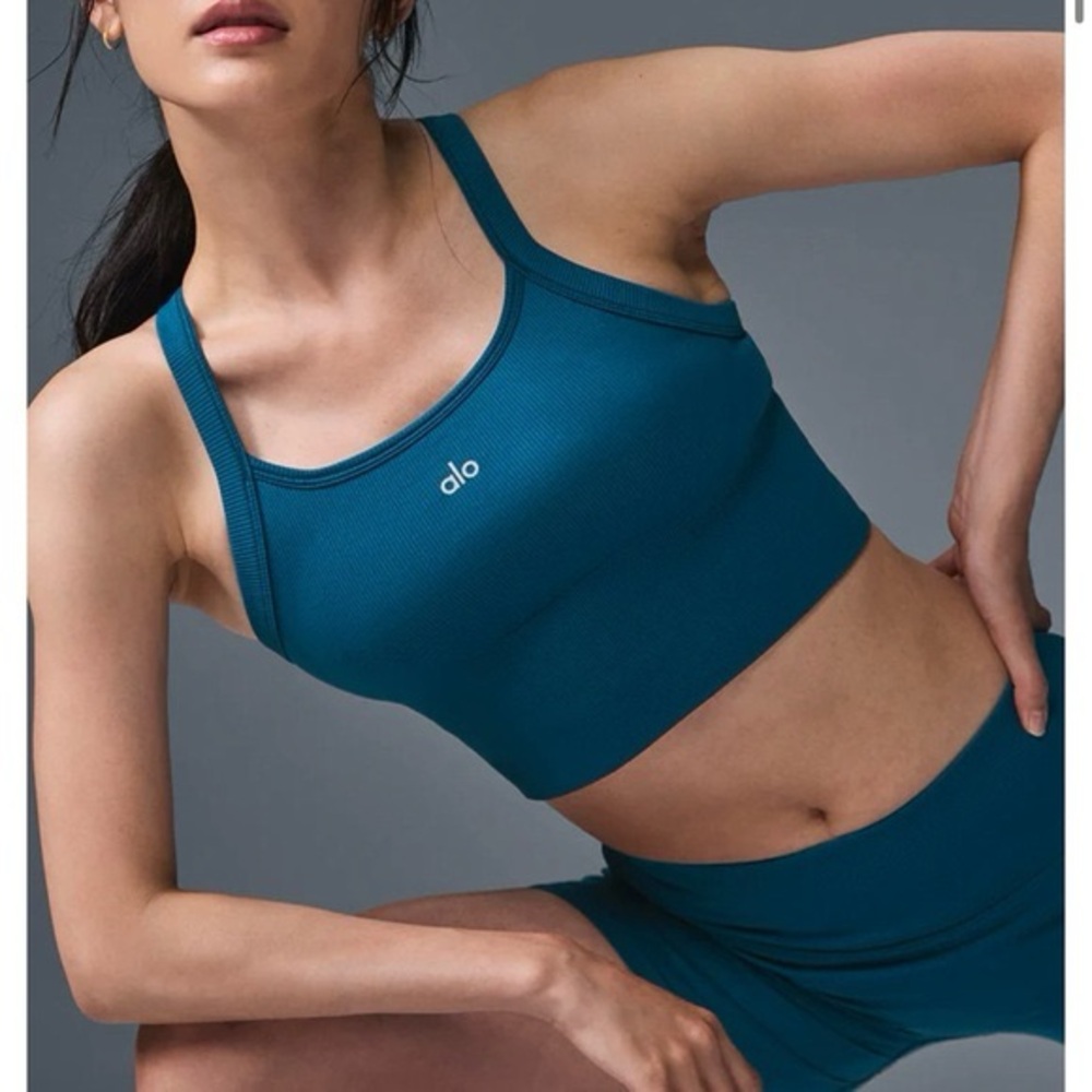 ALO Seamless Ribbed Favorite Bra Tank in Eclipse Blue Size S